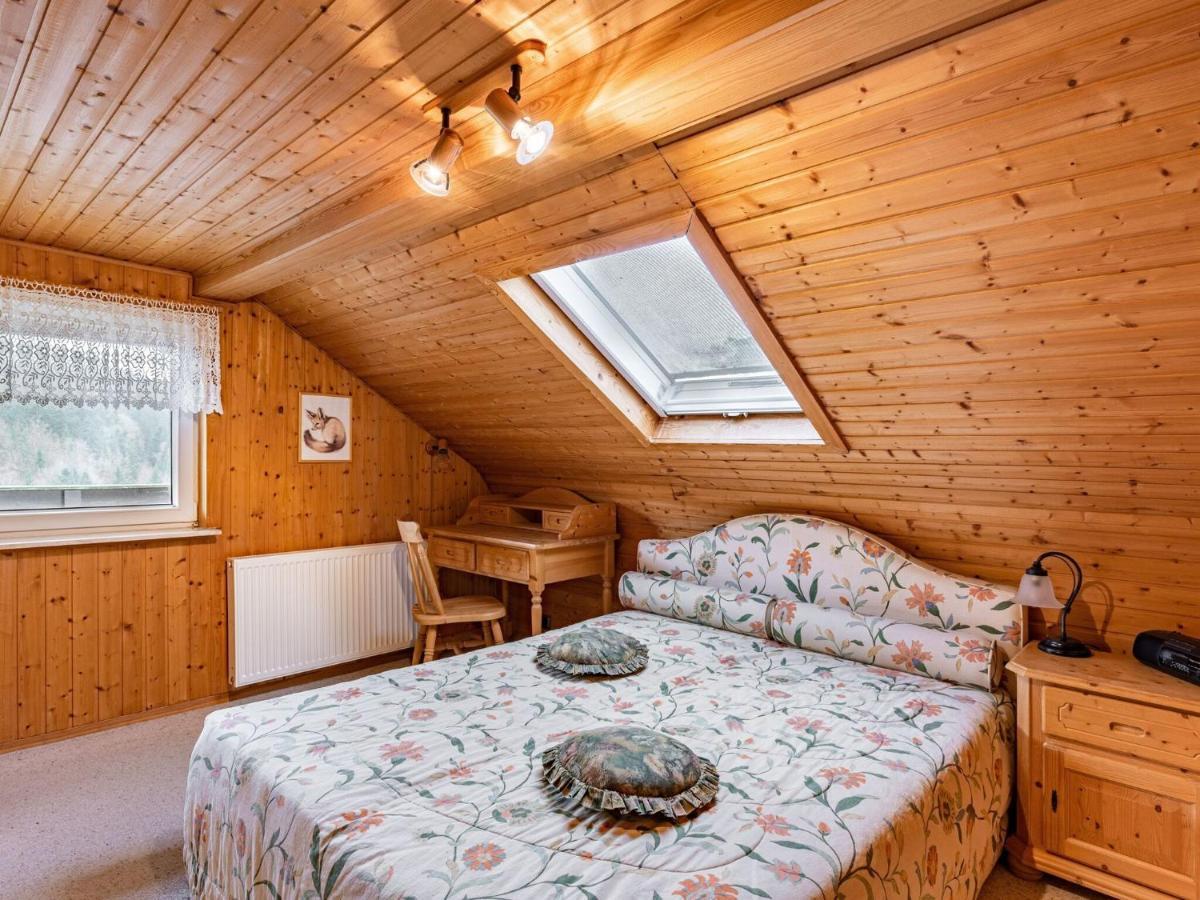 Majestic Holiday Home With Jacuzzi Unterschönau Eksteriør billede